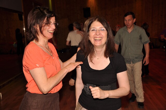 min 2009 05 03 station danse 088